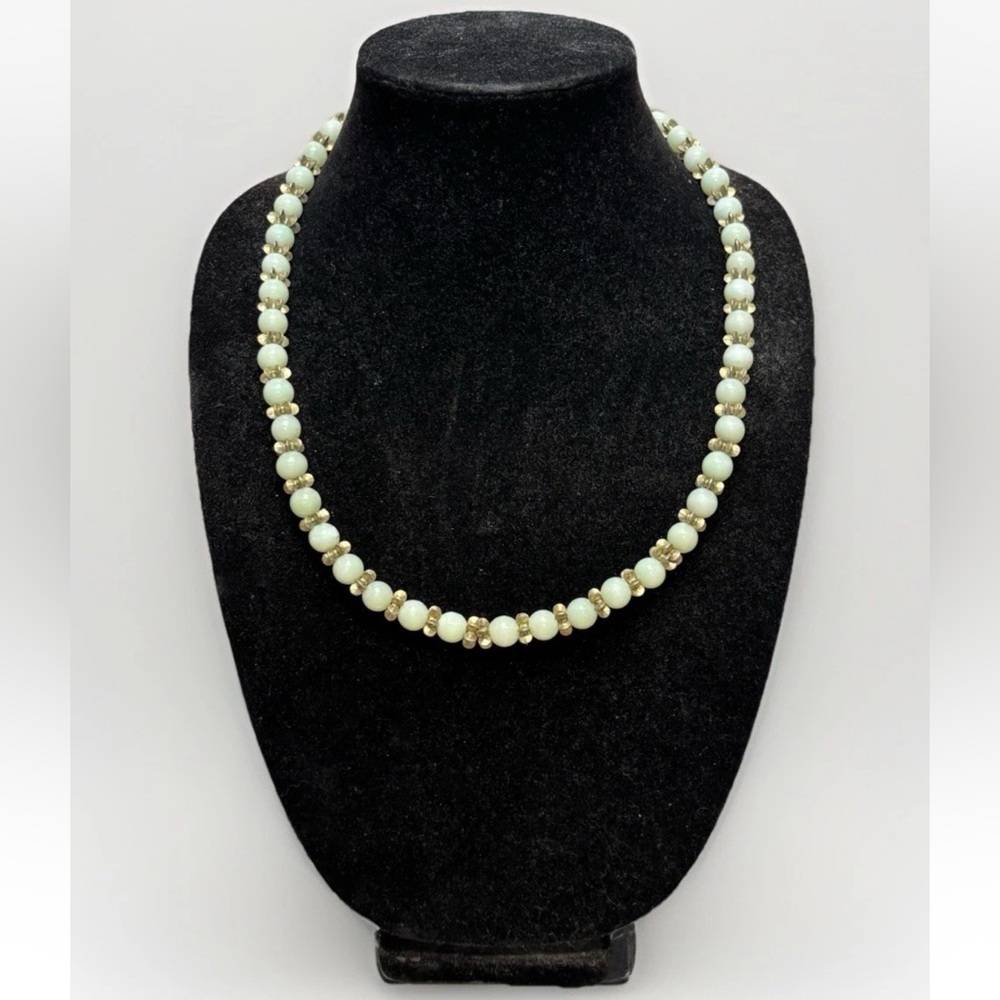 Vintage 12-Inch Chalcedony Necklace #4320